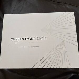 CurrentBody Skin LED Light Therapy Mask - White NEW
